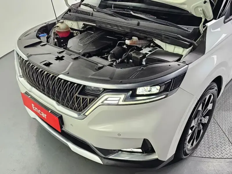 2021 Kia Carnival с пробегом 109 200 км