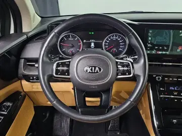 2021 Kia Carnival с пробегом 109 200 км