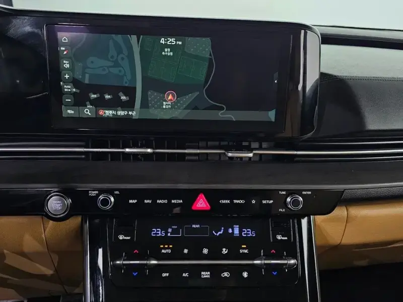 2021 Kia Carnival с пробегом 109 200 км