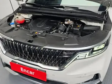 2021 Kia Carnival с пробегом 32 000 км