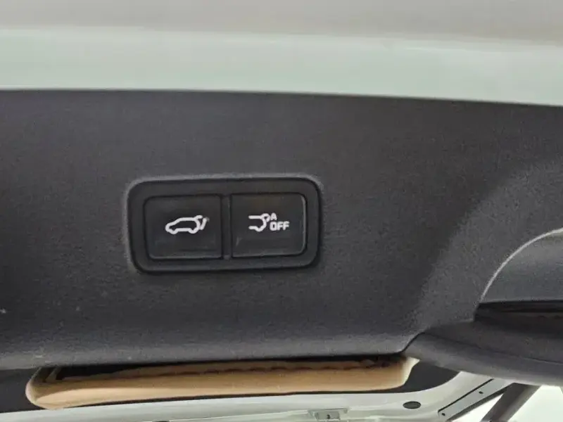 2021 Kia Carnival с пробегом 32 000 км