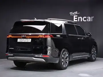 2021 Kia Carnival с пробегом 74 996 км