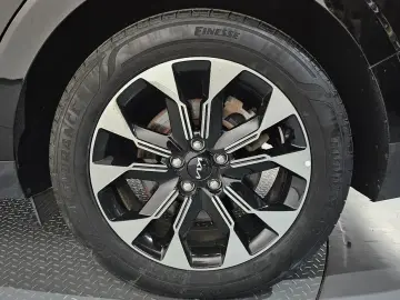 2023 Kia Carnival с пробегом 51 424 км