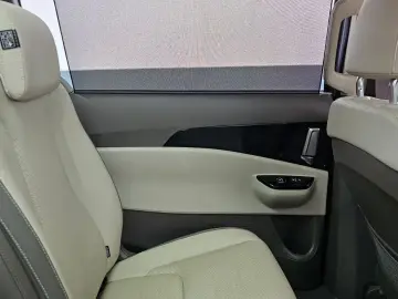 2023 Kia Carnival с пробегом 51 424 км