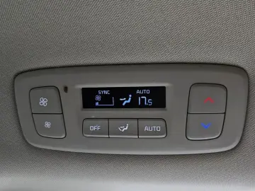 2023 Kia Carnival с пробегом 51 424 км