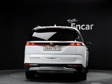 2021 Kia Carnival с пробегом 58 000 км
