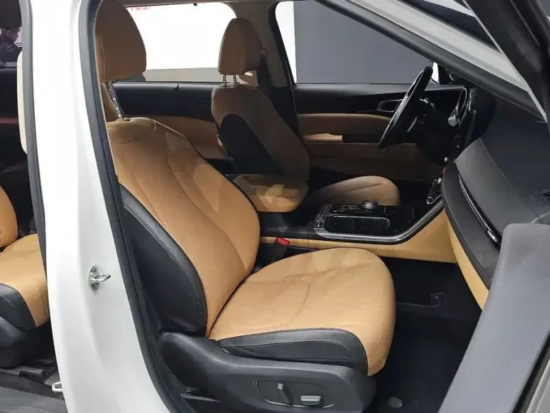 2021 Kia Carnival с пробегом 58 000 км