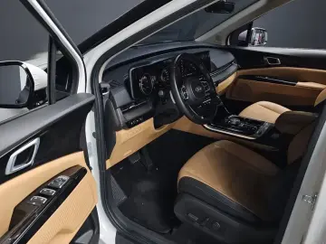 2021 Kia Carnival с пробегом 58 000 км