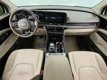 2022 Kia Carnival с пробегом 251 658 км