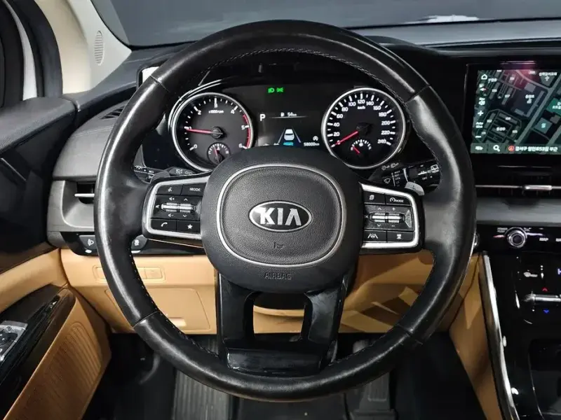 2021 Kia Carnival с пробегом 58 000 км