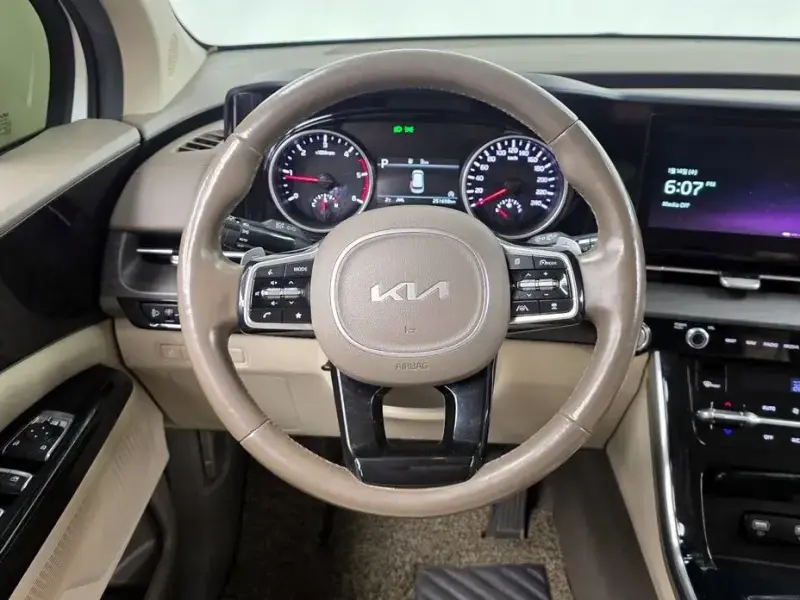 2022 Kia Carnival с пробегом 251 658 км