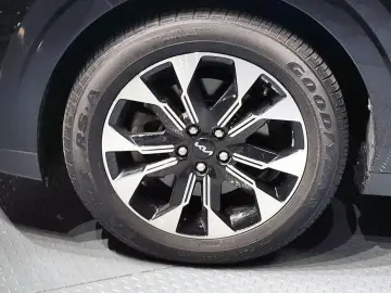 2022 Kia Carnival с пробегом 43 520 км