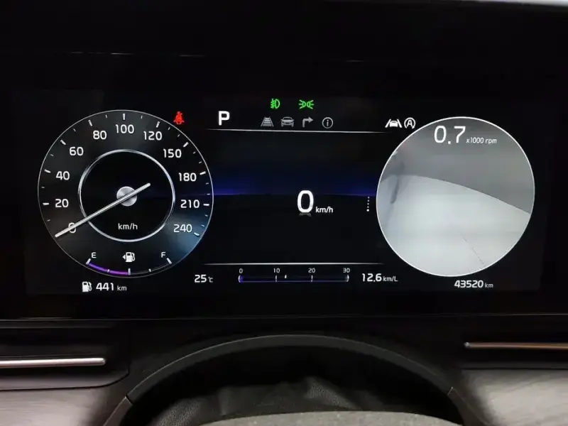2022 Kia Carnival с пробегом 43 520 км