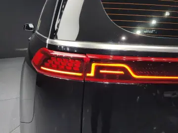 2022 Kia Carnival с пробегом 43 520 км
