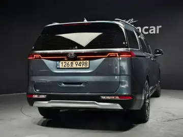 2021 Kia Carnival с пробегом 97 974 км