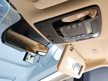 2021 Kia Carnival с пробегом 97 974 км