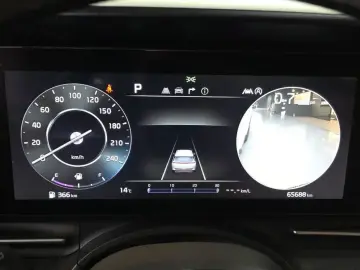 2022 Kia Carnival с пробегом 65 688 км