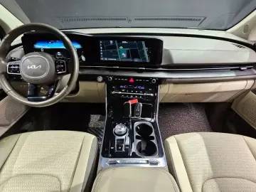 2022 Kia Carnival с пробегом 73 853 км