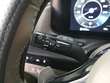 2022 Kia Carnival с пробегом 65 688 км
