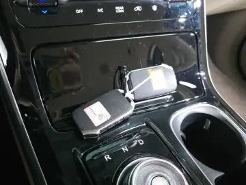2022 Kia Carnival с пробегом 65 688 км
