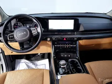 2022 Kia Carnival с пробегом 33 305 км