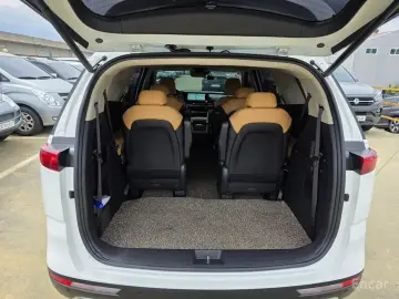 2021 Kia Carnival с пробегом 35 565 км