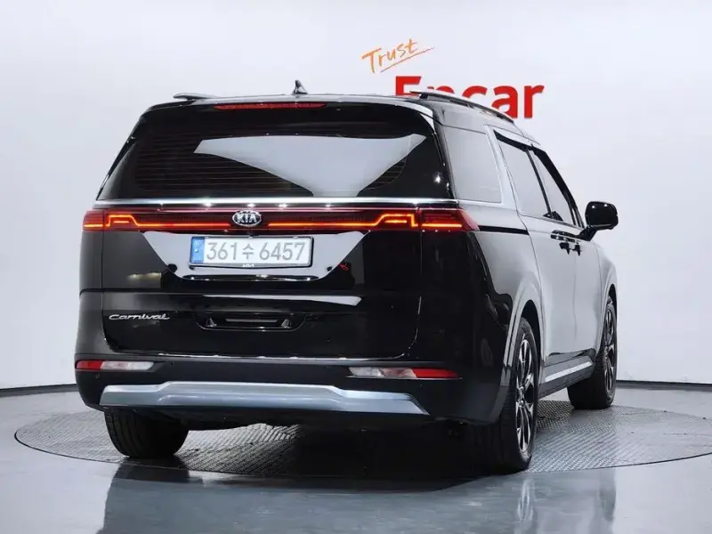 2021 Kia Carnival с пробегом 59 269 км
