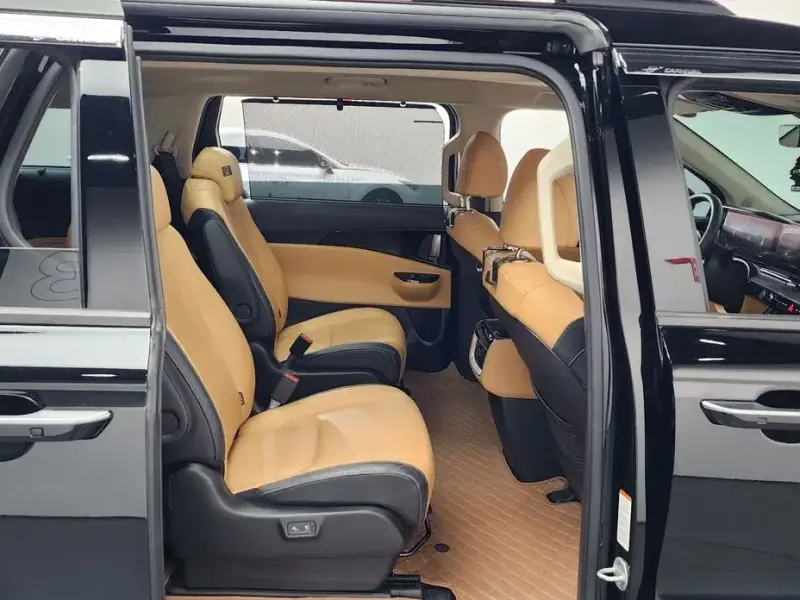 2021 Kia Carnival с пробегом 59 269 км