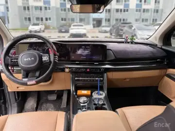 2022 Kia Carnival с пробегом 49 285 км