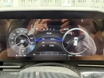 2022 Kia Carnival с пробегом 49 285 км