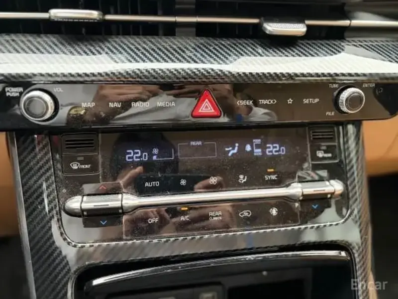2022 Kia Carnival с пробегом 49 285 км