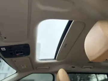 2022 Kia Carnival с пробегом 49 285 км