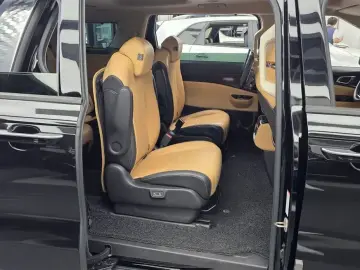 2021 Kia Carnival с пробегом 72 646 км