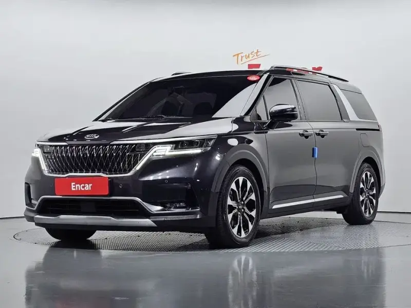 2021 Kia Carnival с пробегом 66 705 км