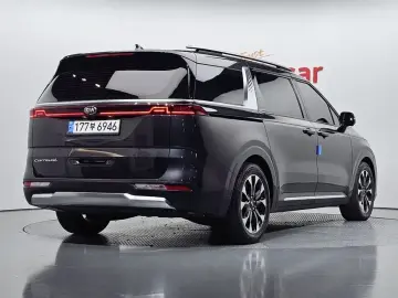 2021 Kia Carnival с пробегом 66 705 км