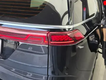 2021 Kia Carnival с пробегом 72 646 км