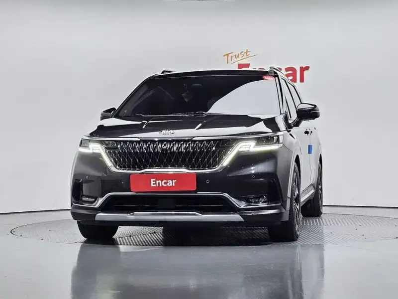 2021 Kia Carnival с пробегом 66 705 км