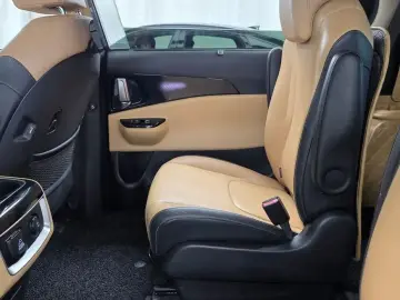 2021 Kia Carnival с пробегом 72 646 км
