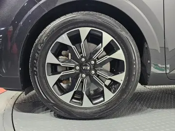2021 Kia Carnival с пробегом 66 705 км