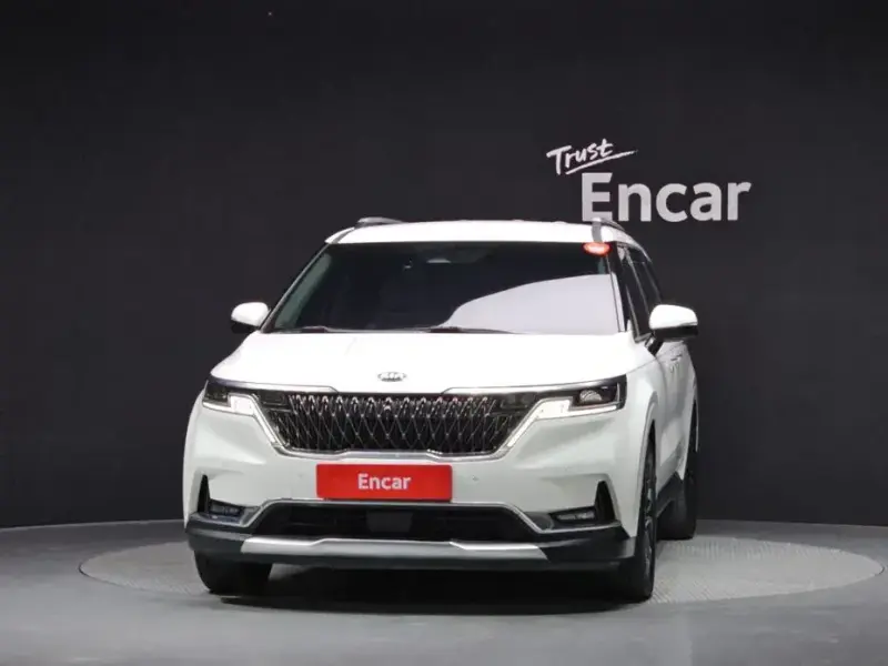 2021 Kia Carnival с пробегом 123 531 км