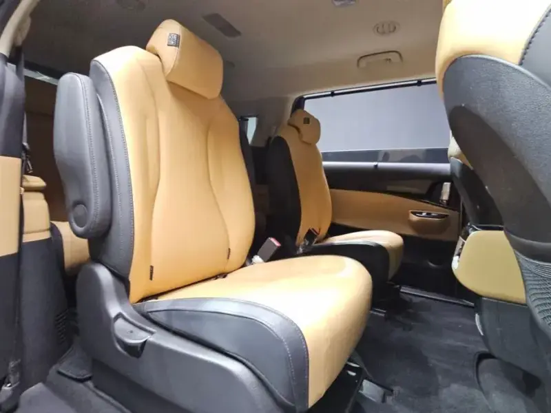 2021 Kia Carnival с пробегом 123 531 км