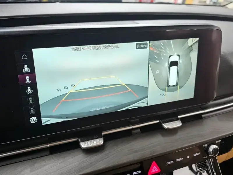 2021 Kia Carnival с пробегом 66 705 км