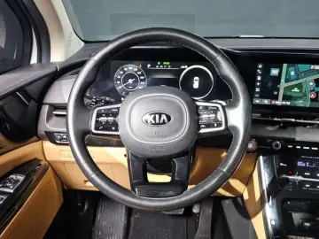 2021 Kia Carnival с пробегом 123 531 км
