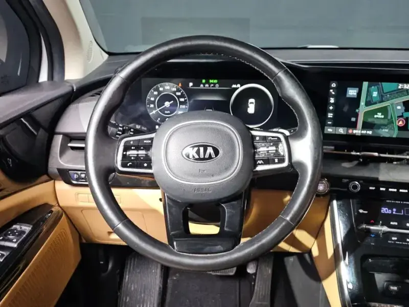 2021 Kia Carnival с пробегом 123 531 км