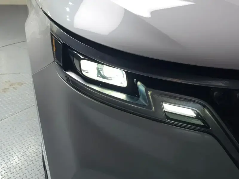2021 Kia Carnival с пробегом 123 531 км