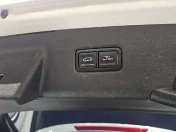 2021 Kia Carnival с пробегом 123 531 км