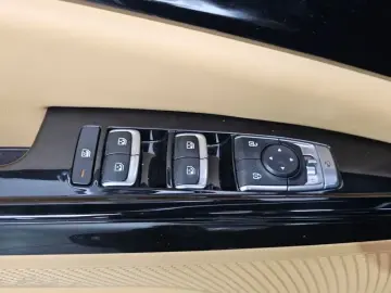 2021 Kia Carnival с пробегом 123 531 км