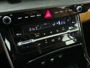 2021 Kia Carnival с пробегом 66 705 км