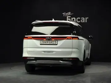 2022 Kia Carnival с пробегом 109 911 км