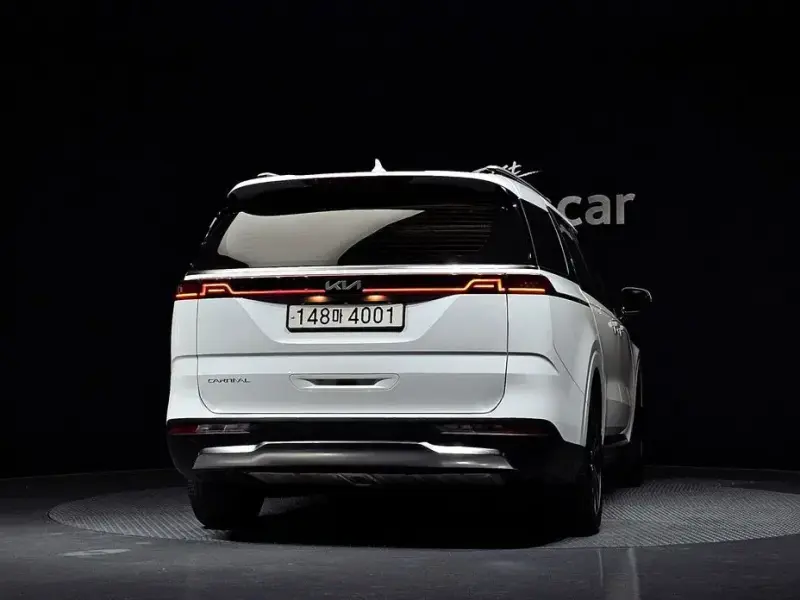 2022 Kia Carnival с пробегом 110 970 км